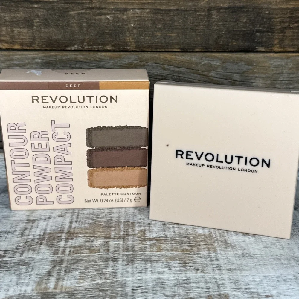 Revolution London Face Powder Contour Palette Sealed Compact Deep | MSRP = $10‎